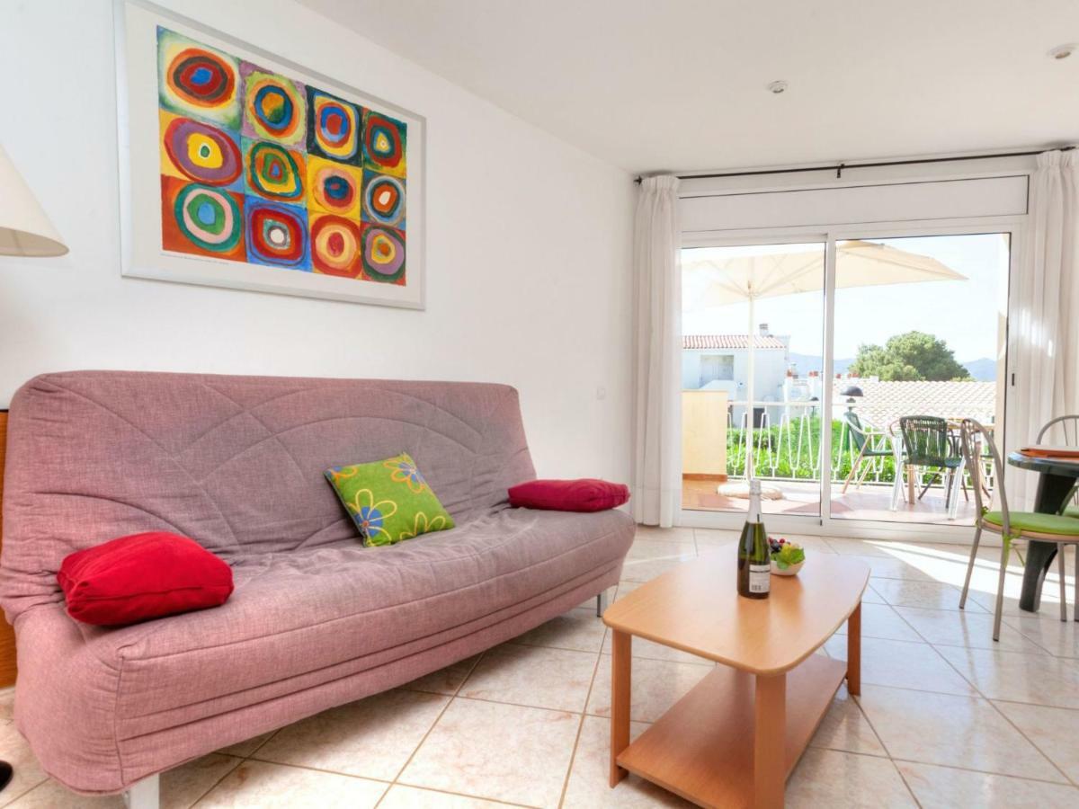 Apartment Palmiers I-10 By Interhome Llança 외부 사진